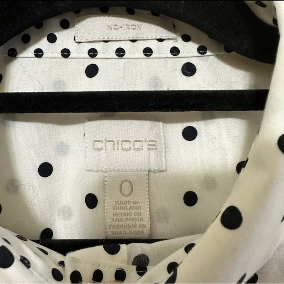 Chico's Tie-Waist Blouse Women’s 0/small Polka Dot Button Front White Black - Picture 3 of 5